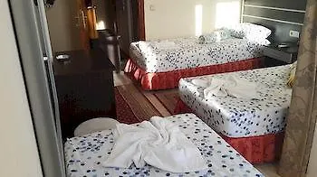 Отель Kartal